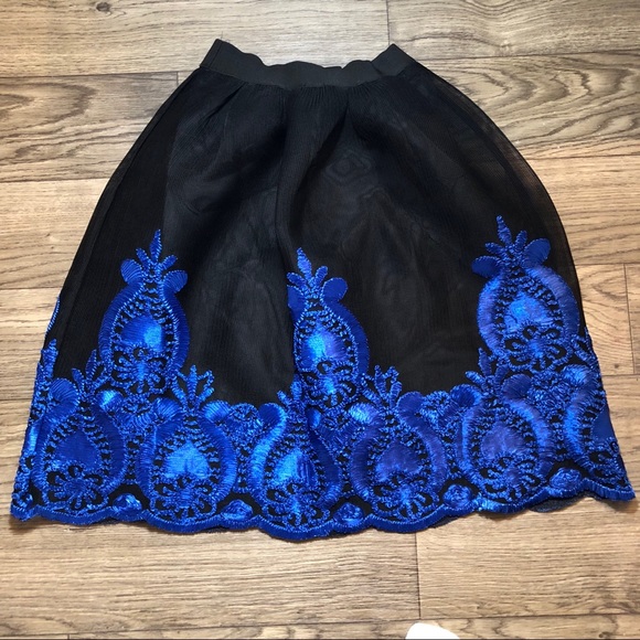 Good Times Los Angeles Mesh Aline Black Embroidered Skirt - Picture 5 of 8